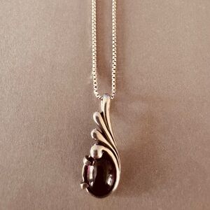Sterling Silver Amethyst Cabochon Pendant Necklace